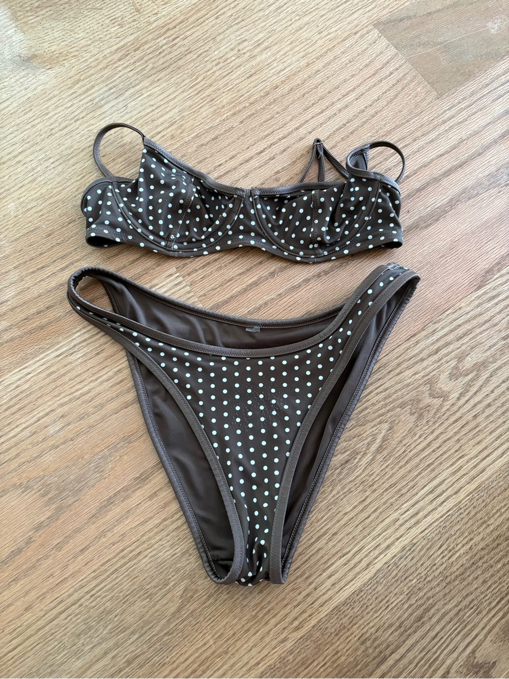 Polka Dot Underwire Bikini Set - Brown/White